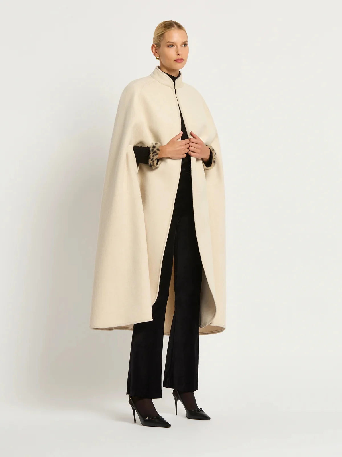 Moss and Spy - Wynter Cape
