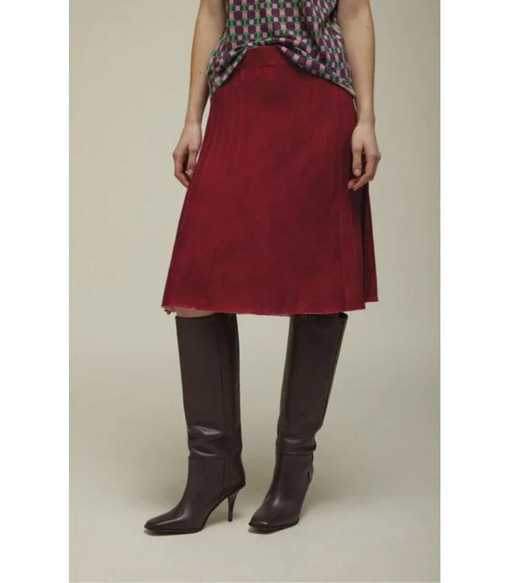Jei’s - Wool Skirt | Magenta - Torso