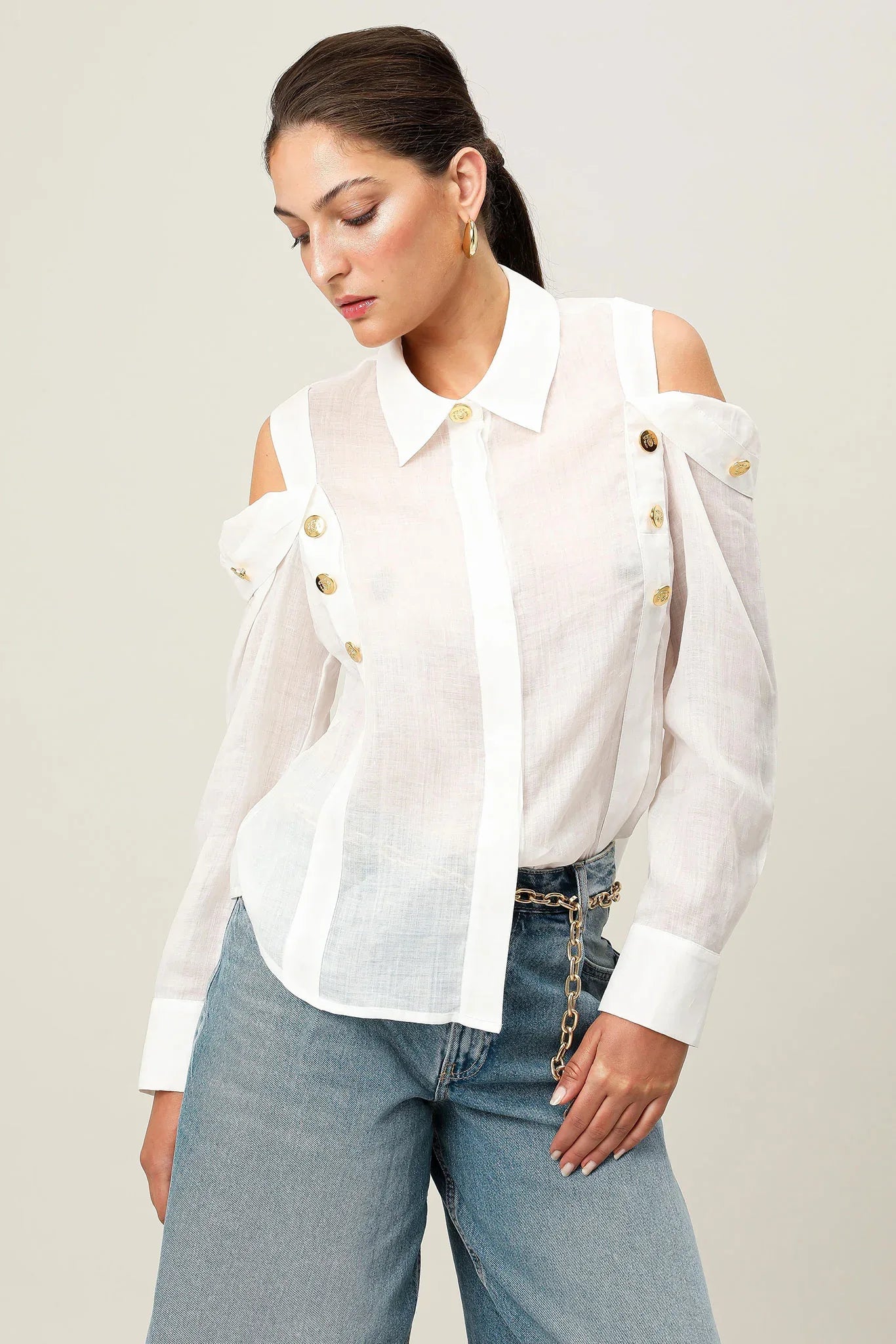 White Realm Origin Vivre Shirt, stylish men's casual shirt with a modern fit, displayed on a neutral background.