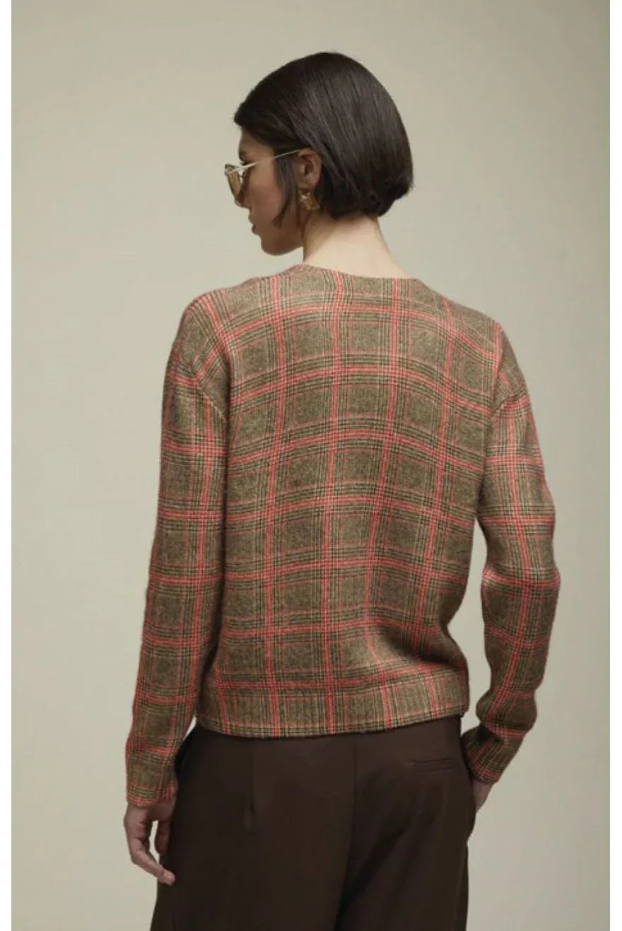 Jei’s - V Neck Sweater | Rubino - Torso