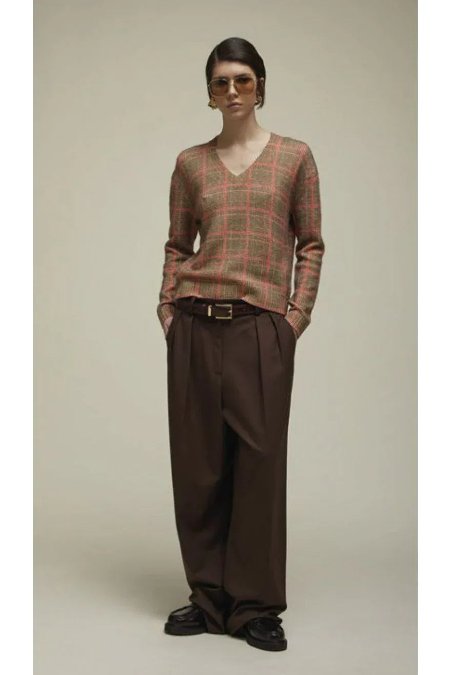 Jei’s - V Neck Sweater | Rubino - Torso