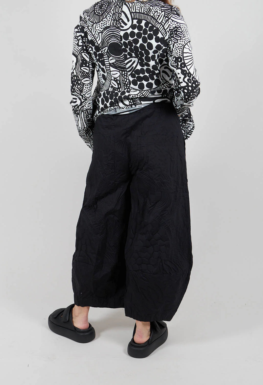 Rundholz - Textured Barrel Pant