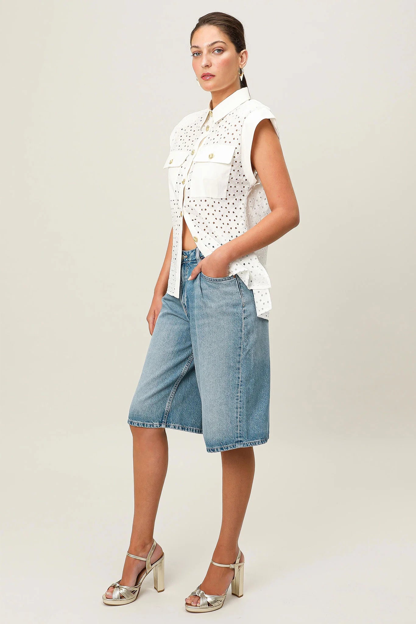 Realm Origin - Aura State Shirt | White