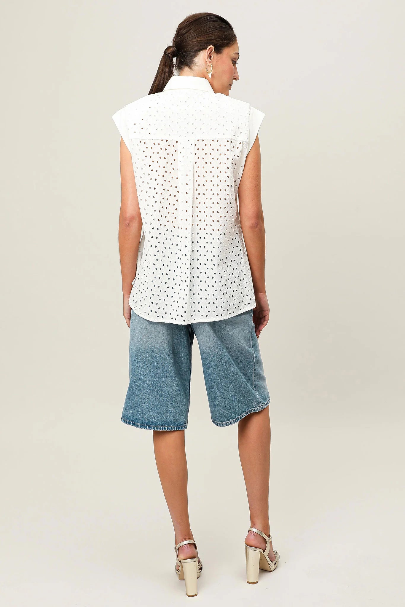 Realm Origin - Aura State Shirt | White