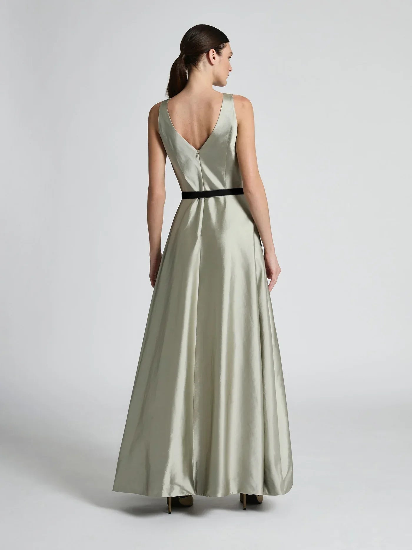 Moss and Spy - Beatrice Gown - Torso