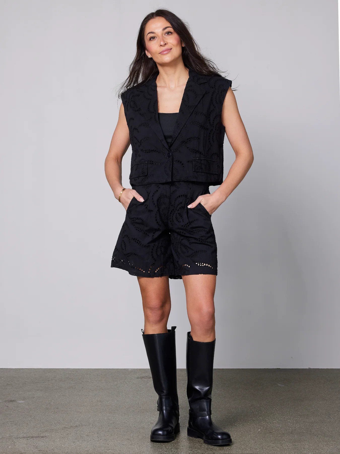 Nu Denmark - Yetta Short