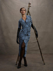 Moss and Spy - Alexa V-Neck | Light Blue Navy
