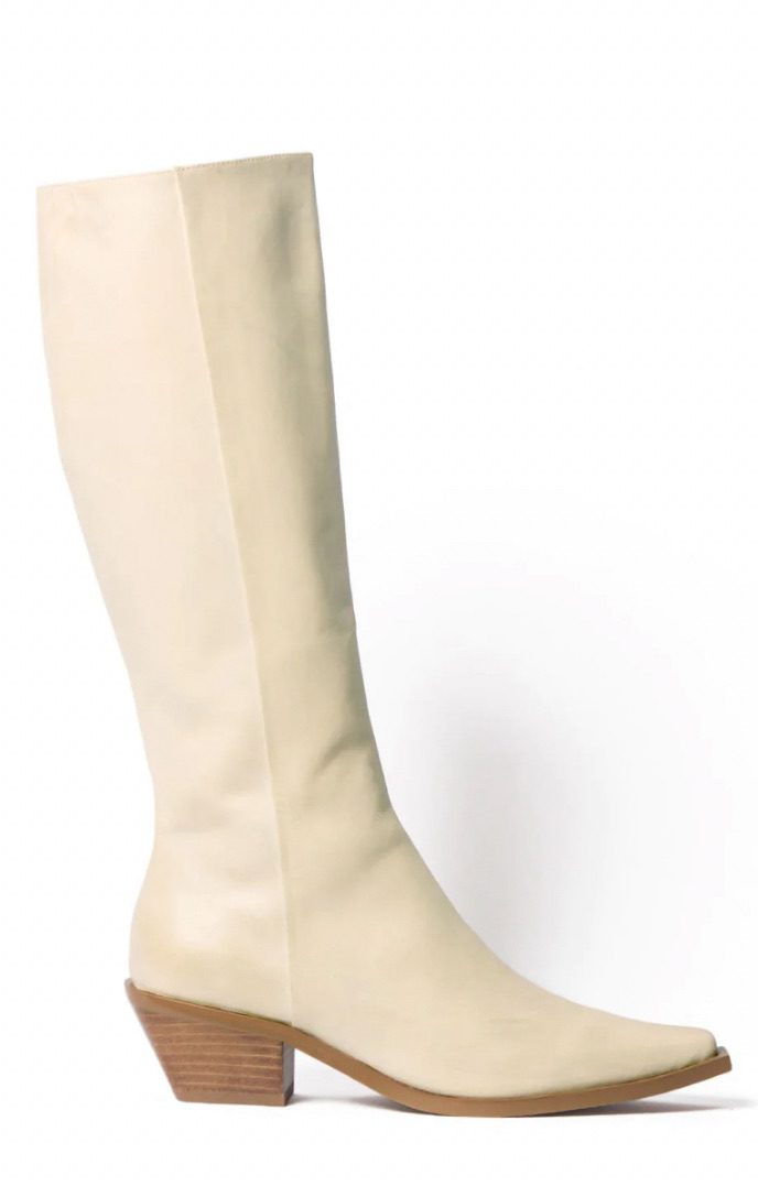 Zoe Kratzmann - Engage Boot | Chalk