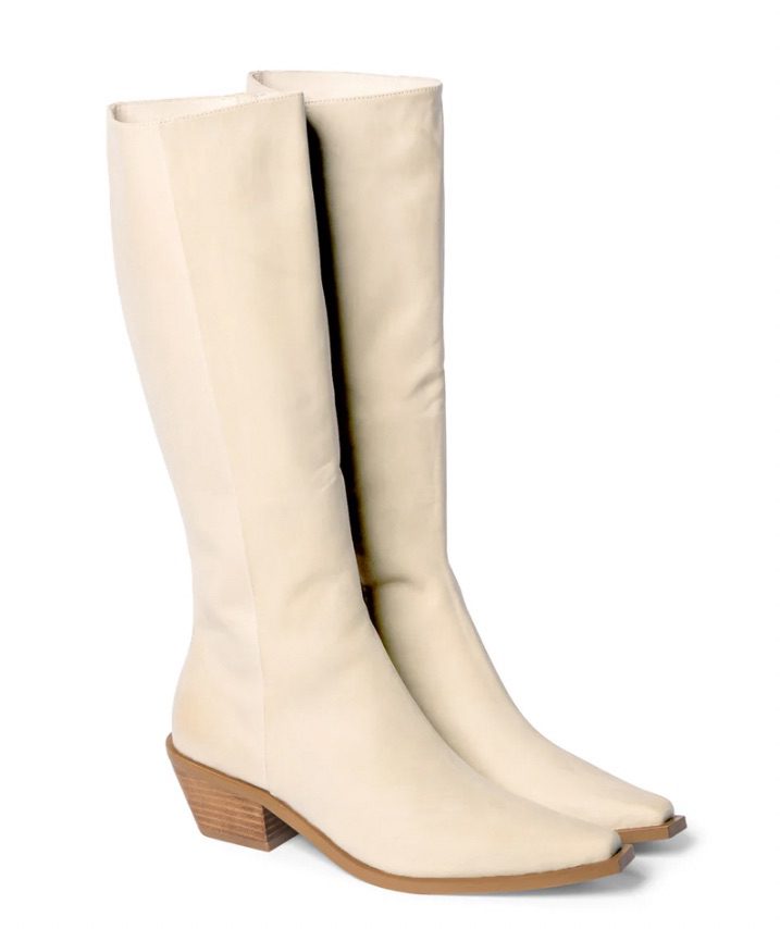 Zoe Kratzmann - Engage Boot | Chalk
