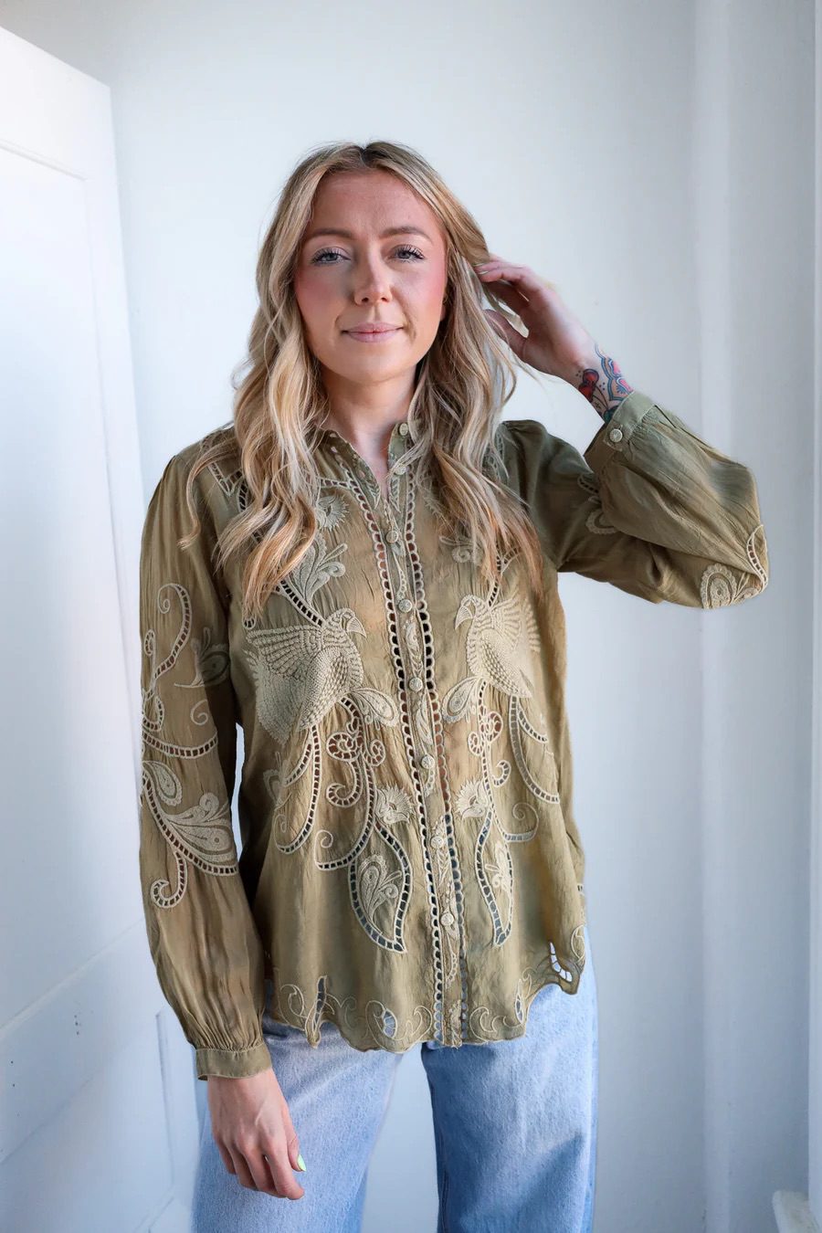 Johnny Was - Chryssie Camp Blouse | Martini Olive