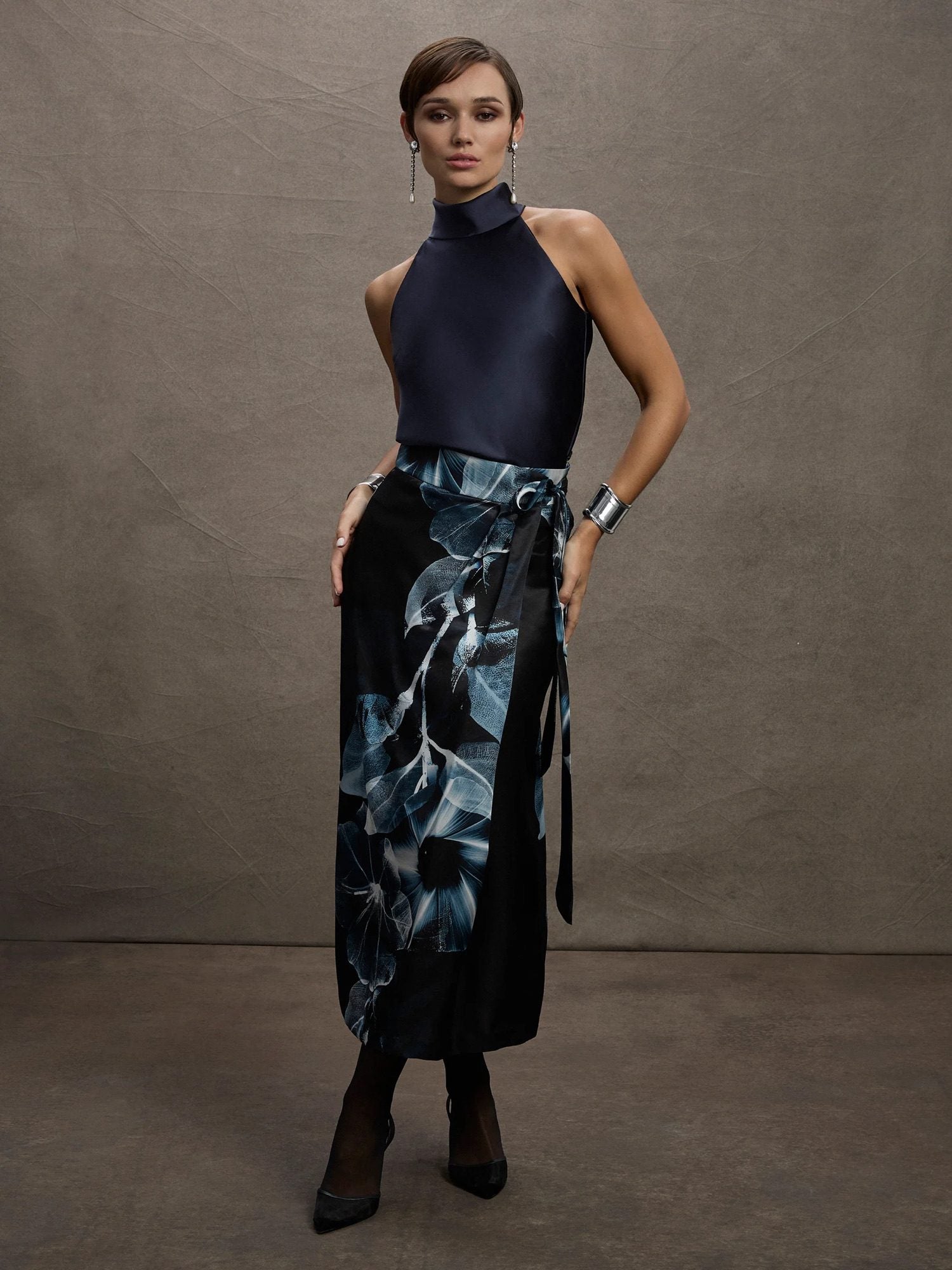 Moss and Spy - Nicola Top