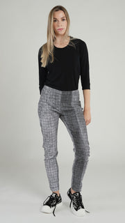 Rundholz - Black Print
