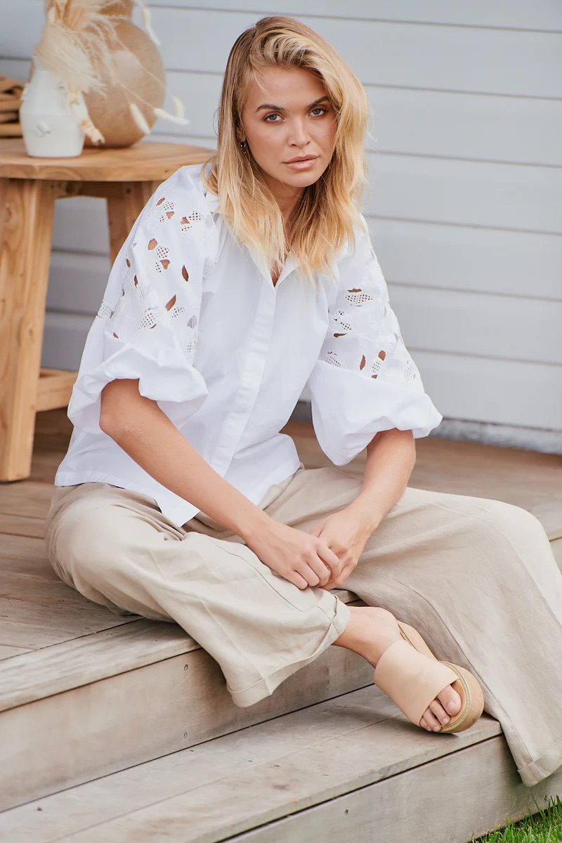Ministry of Style - Wild Bloom Embroidery Blouse